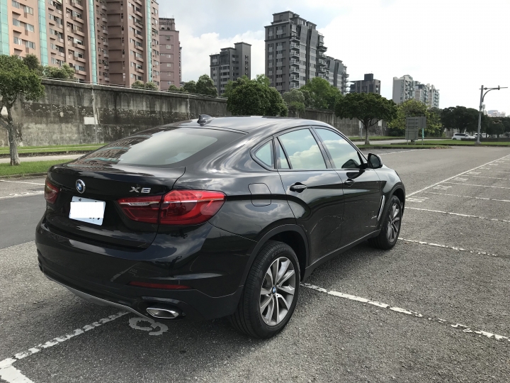 2019 BMW X6 F16 xDrive35i 開箱文