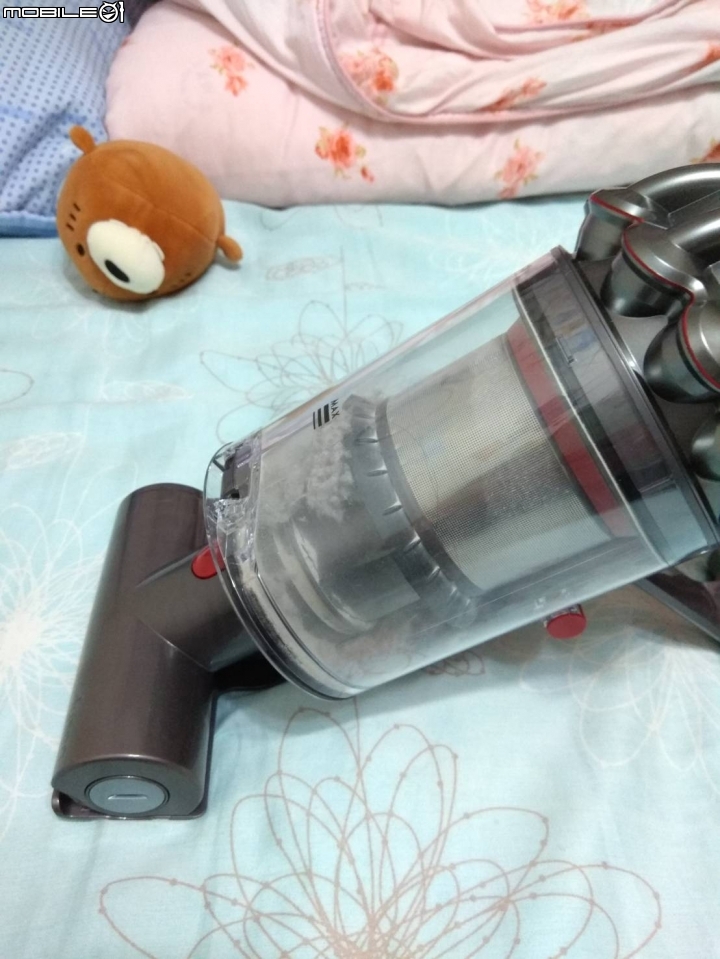 《Dyson V11™無線吸塵器》試用心得(總算打完了)