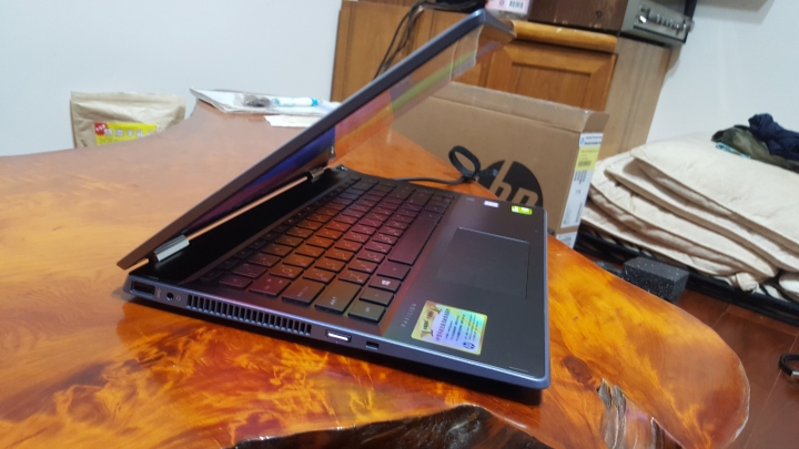 HP 筆電開箱文 Pavilion x360 14-dh0003TX