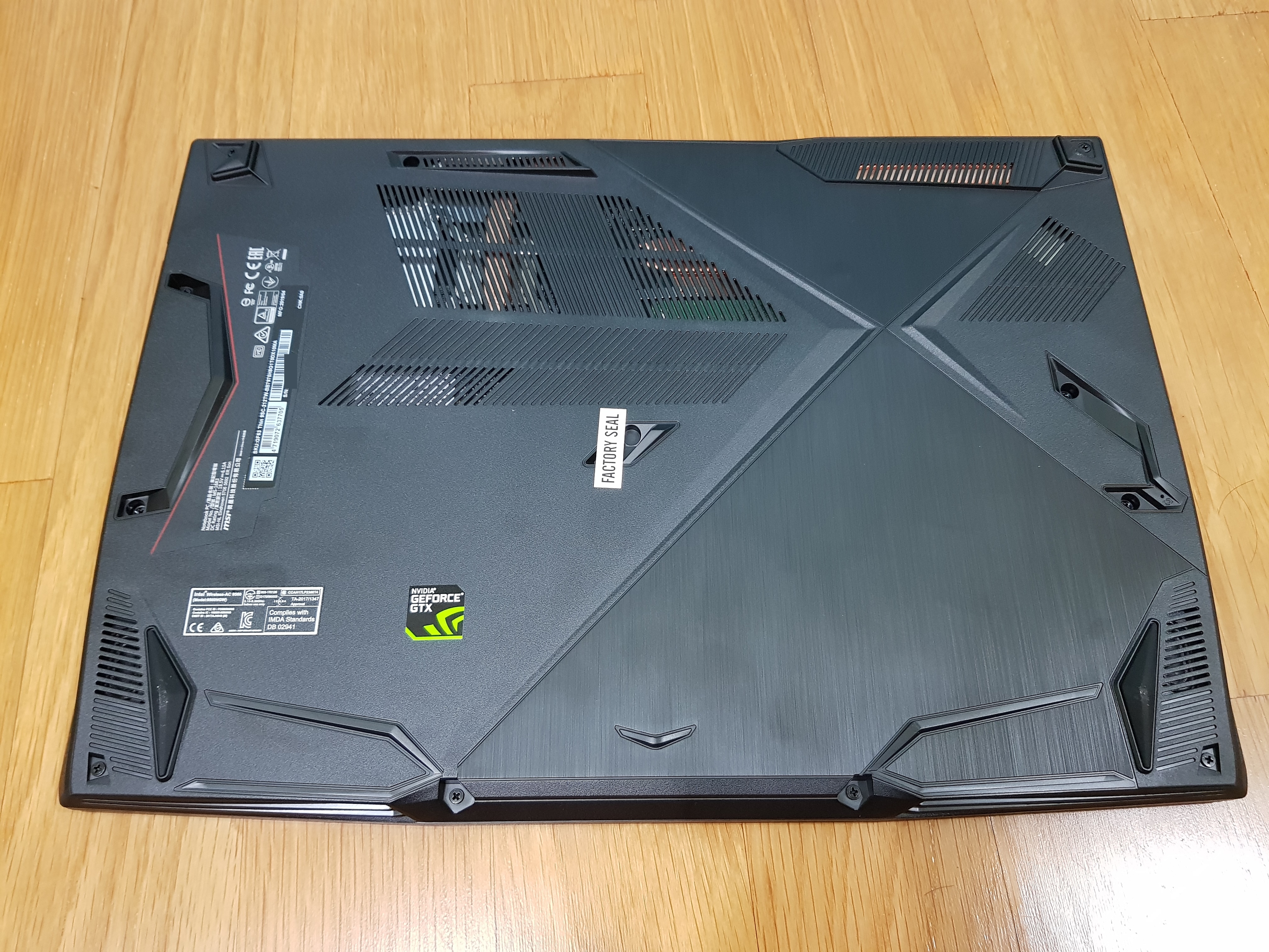 【小宅開箱】MSI GF63 9SC "第九代"CPU降臨,臣服於我腳下,價格唯我獨尊