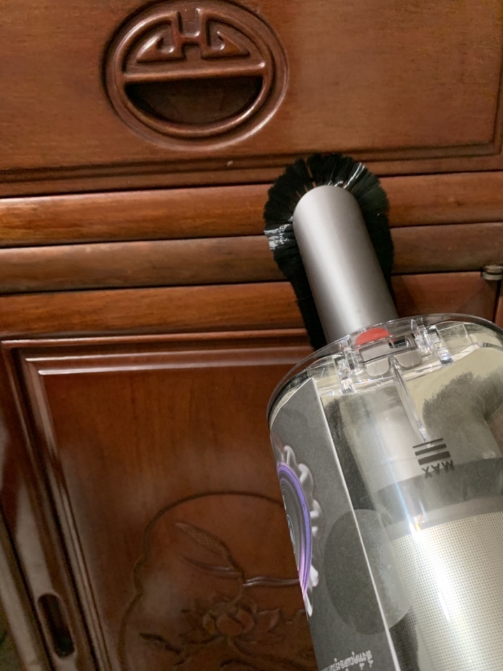 《Dyson V11™無線吸塵器》試用心得【Dyson讓我改變清潔習慣,效率大幅提升,徹底翻轉我的居家生活!】