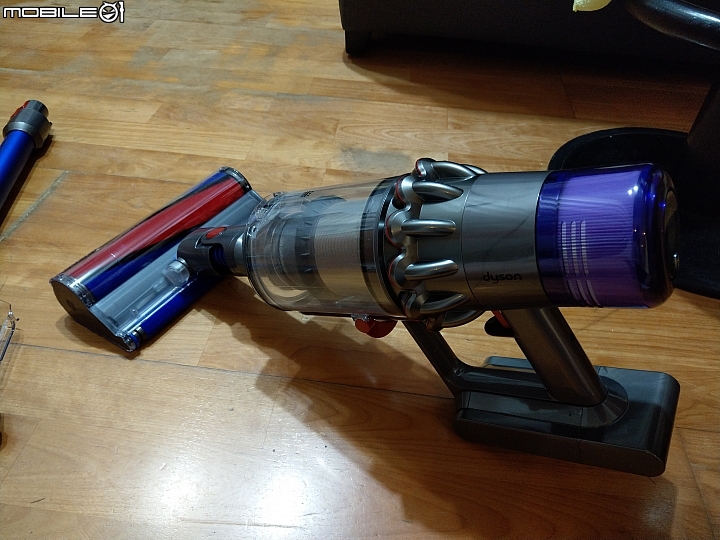 《Dyson V11™無線吸塵器》試用心得