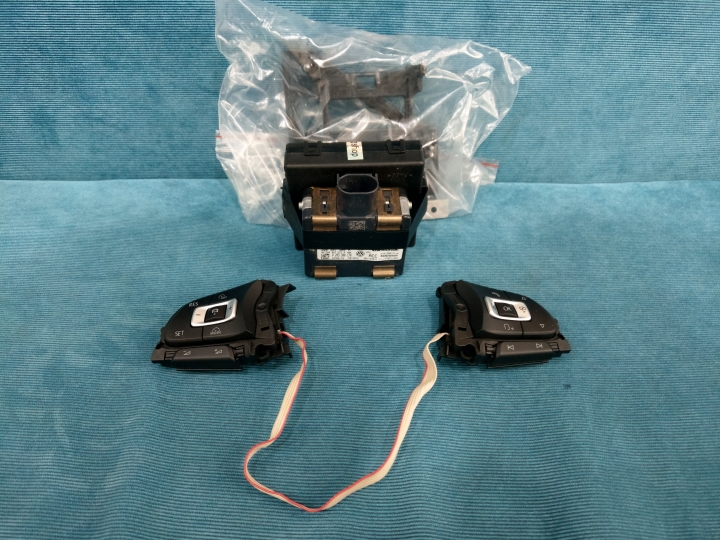 volkswagen sportsvan 與IQ drive沒有距離 升級車道維持系統 ACC巡航 原廠盲點偵測及後方車流警示 數字型胎壓