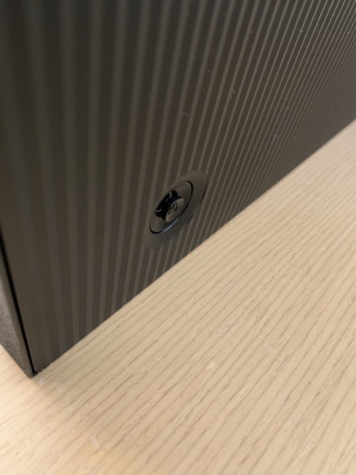 釋放桌面、釋放靈感, Samsung Space 4K 多段式螢幕使用心得