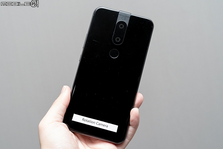 華碩ZenFone 6揭曉:旗艦混搭中階好料、驚喜處在翻轉雙鏡