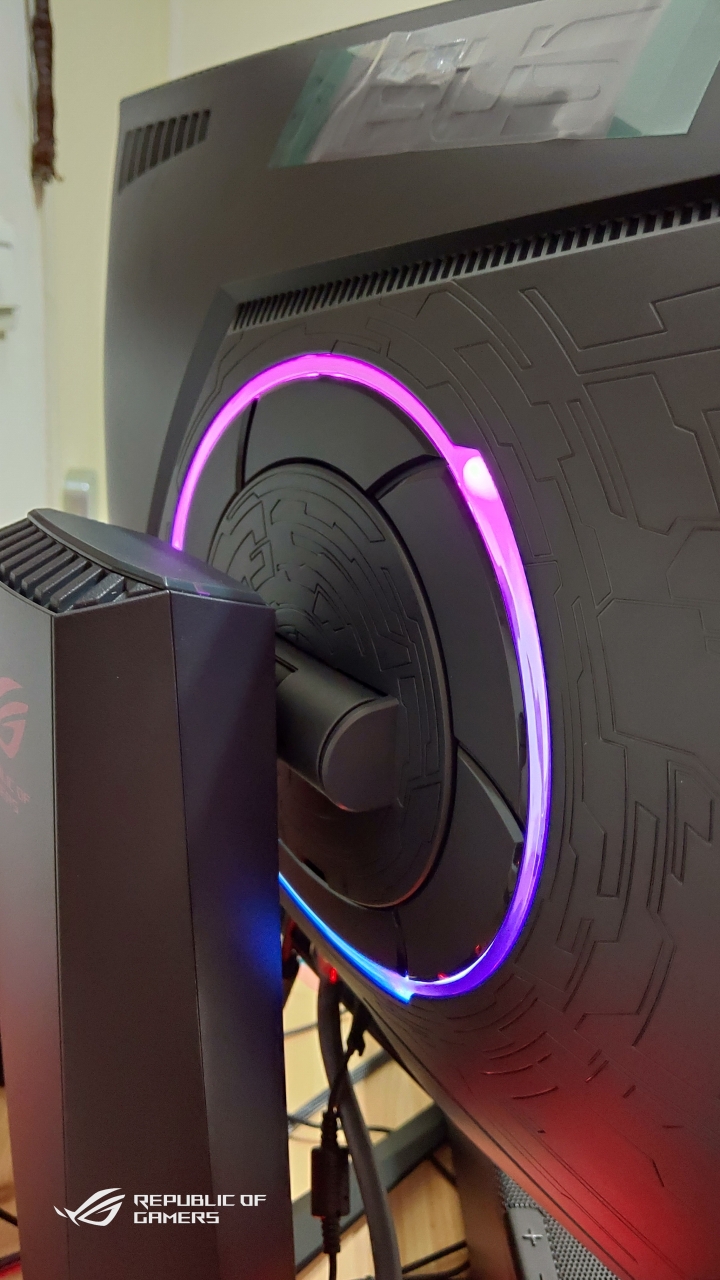 ROG XG27VQ 144hz 螢幕(簡單開箱)