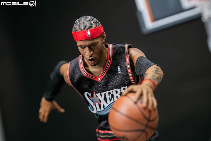 NBA戰神開箱 ENTERBAY Allen Iverson 1/6公仔開箱分享