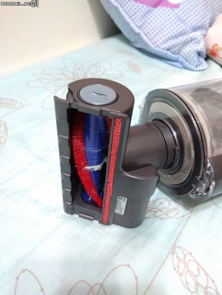 《Dyson V11™無線吸塵器》試用心得(總算打完了)