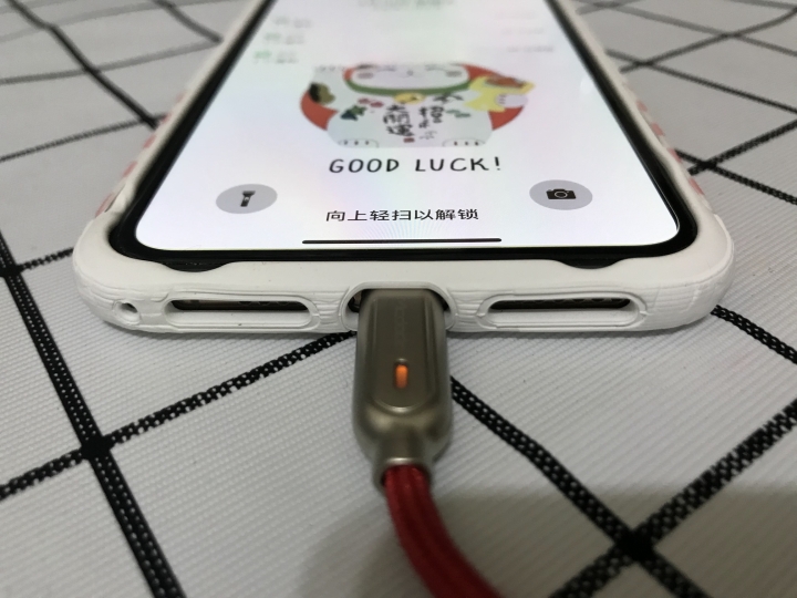 iPhone XS MAX十款保護殼評比 詳細心得