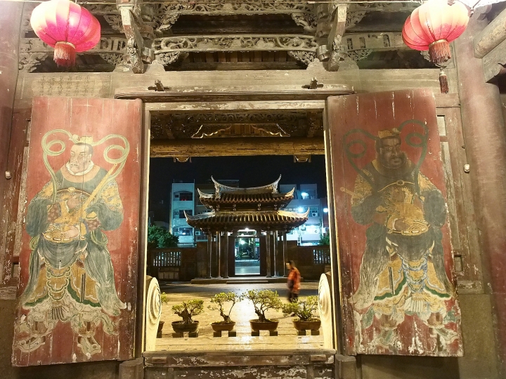 彰化 鹿港 鹿港龍山寺 — 保持最完整且具高度藝術價值的清代建築物