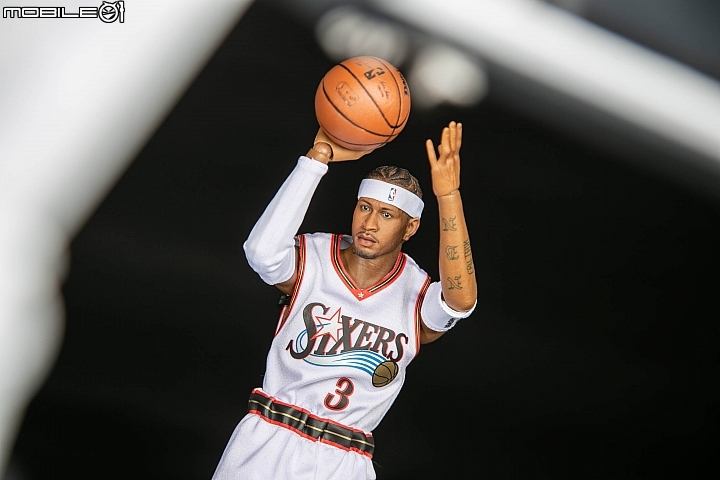 NBA戰神開箱 ENTERBAY Allen Iverson 1/6公仔開箱分享