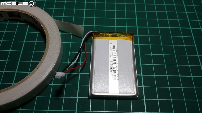 Garmin nuvi 255w 電池更換DIY,觸控螢幕失效故障排除