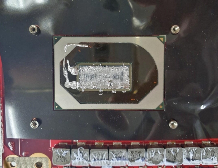 詳細解析 全球第一台使用液態金屬的筆電 G703GXR 液態金屬篇
