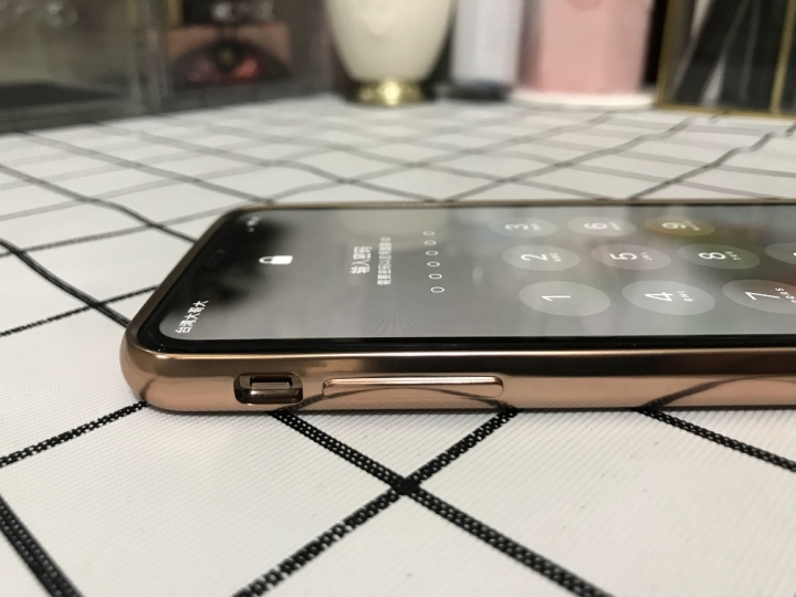 iPhone XS MAX十款保護殼評比 詳細心得