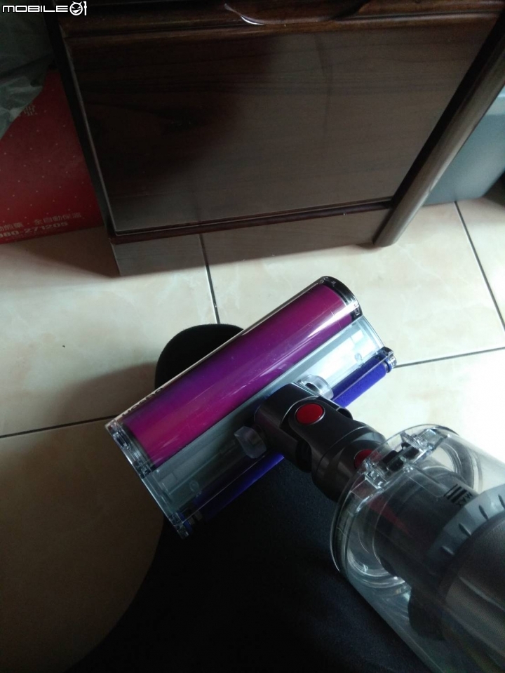 《Dyson V11™無線吸塵器》試用心得(總算打完了)