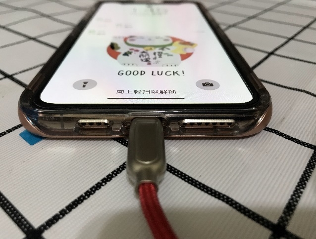 iPhone XS MAX十款保護殼評比 詳細心得