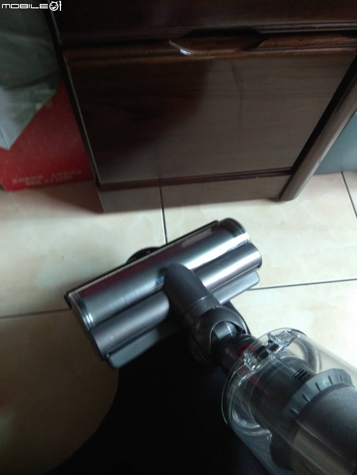 《Dyson V11™無線吸塵器》試用心得(總算打完了)
