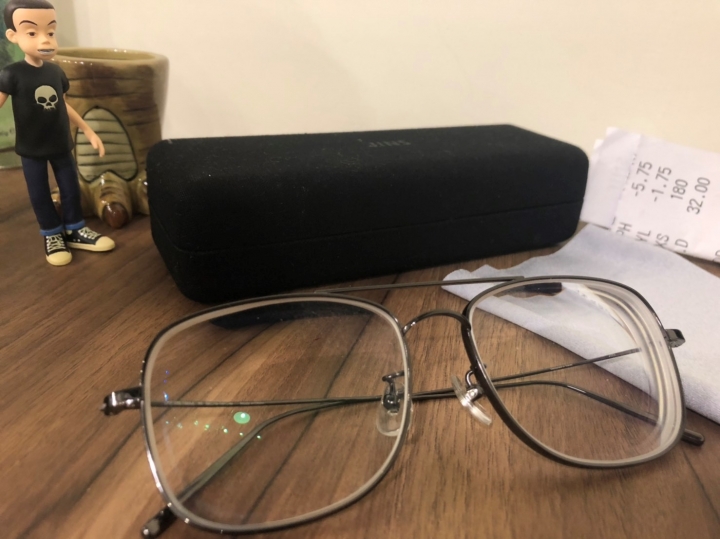 新入手Jins多焦鏡片
