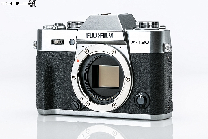 Fujifilm X-T30 微旗艦真本事 富士無反超值之選 !