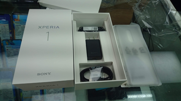 終於拿到XPERIA 1 不專業簡單分享