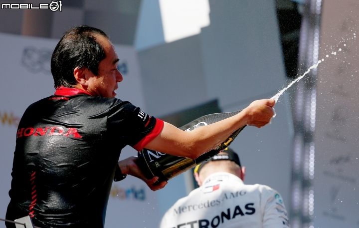 【F1】速報!Honda和Red Bull合作有方 共同取得Honda回歸F1後的首場勝利!