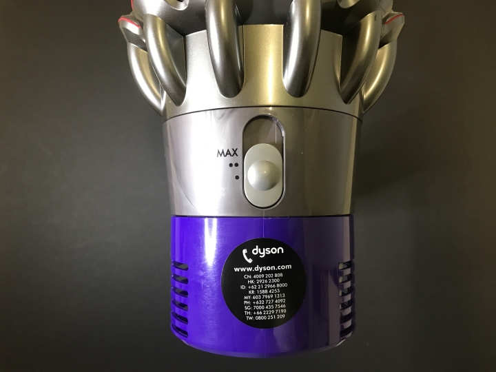 【開箱】Dyson V11 出任務(我召喚你回來,重生吧塵蟎,我還你原形)
