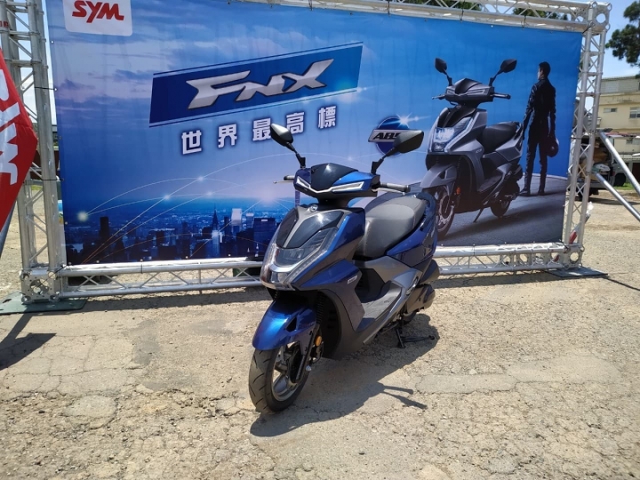 終於找到適合我的機車了