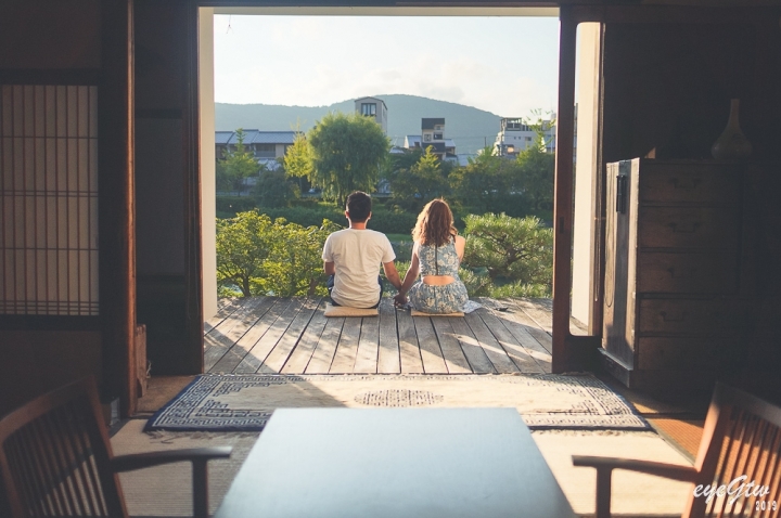 日本京都|AOI KYOTO STAY|鴨川邸 |夏季的午後凝結在町屋的空氣裡