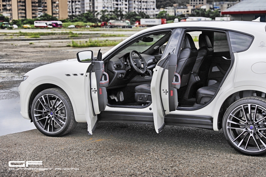 --怒海戰神-- Maserati Levante Trofeo 狂暴 LSUV 重量級登場