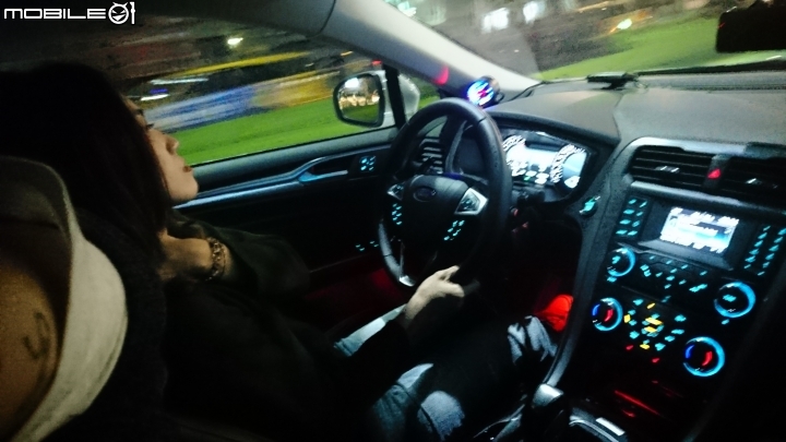 Mondeo 晚了又晚遲了又遲的開箱文