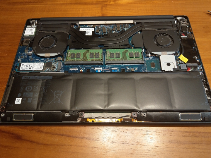 【又更新:過保自換電池+ 2nd HDD】 Dell XPS 15 9560 配 lenovo thunderbolt 3 dock