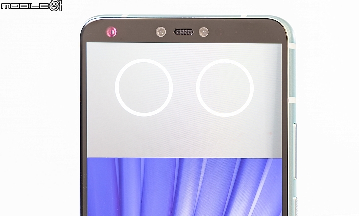 HTC U19e體驗報告:四鏡頭用法特殊、水漾玻璃是「看」點