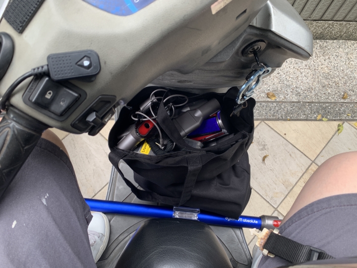 【開箱】Dyson V11 出任務(我召喚你回來,重生吧塵蟎,我還你原形)
