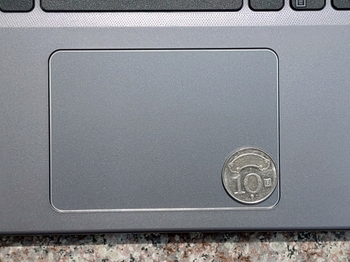 平價大螢幕窄邊框平價筆電 ASUS Vivobook 15 X512星空灰開箱