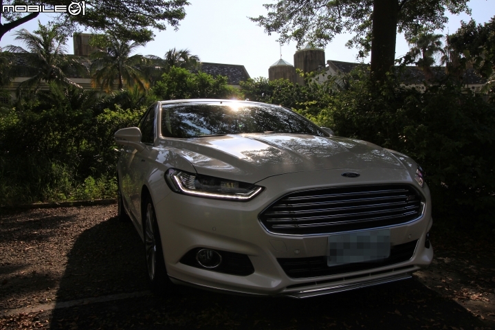 Mondeo 晚了又晚遲了又遲的開箱文