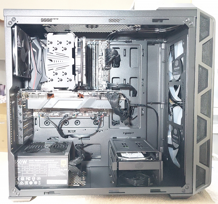 電腦整線-酷碼MasterCase H500P-加裝線槽