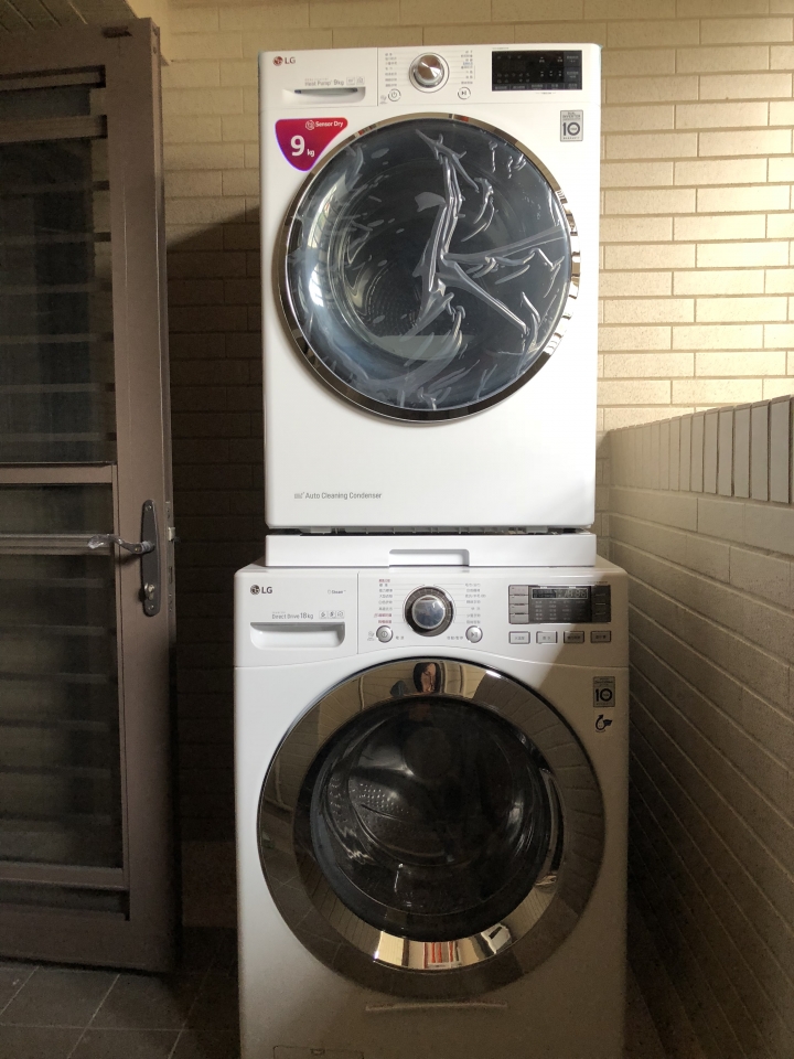 第一次開箱文 LG免曬衣乾衣機 WR-90TW