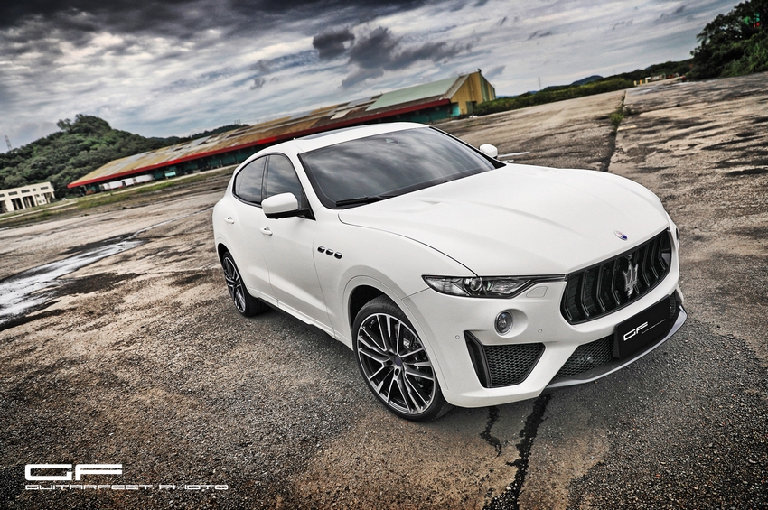 --怒海戰神-- Maserati Levante Trofeo 狂暴 LSUV 重量級登場