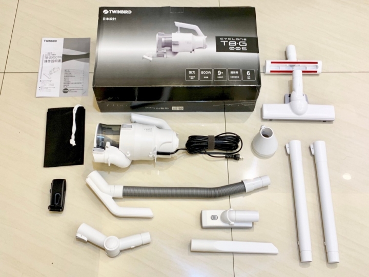 開箱TWINBIRD強力吸「吹」兩用吸塵器 (TB-G005DTW)