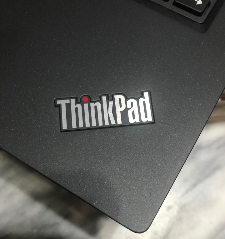 ThinkPad X390 開箱