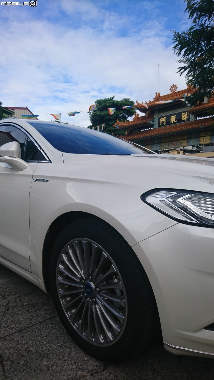 Mondeo 晚了又晚遲了又遲的開箱文