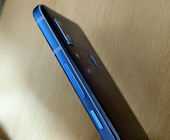 (開箱)買了hTC U19e超凡紫心得