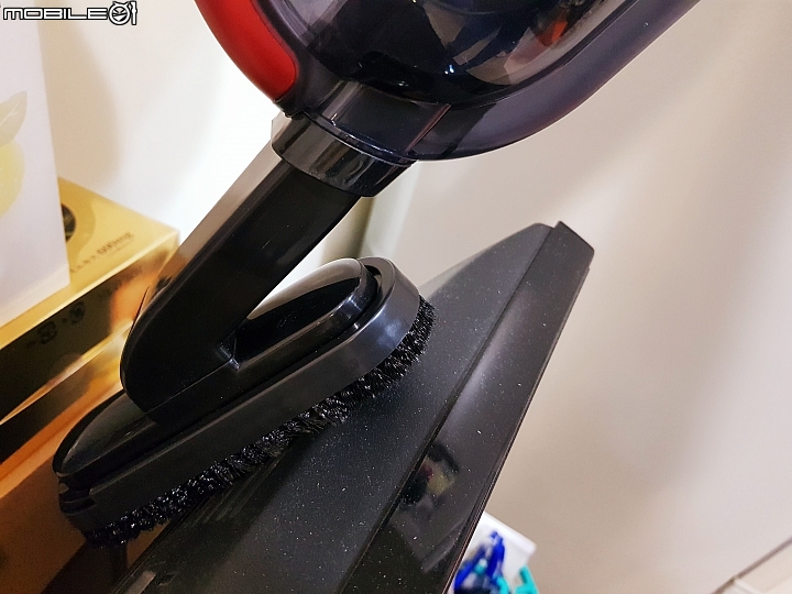 開箱東芝 VC-WL100APT直立手持兩用無線吸塵器