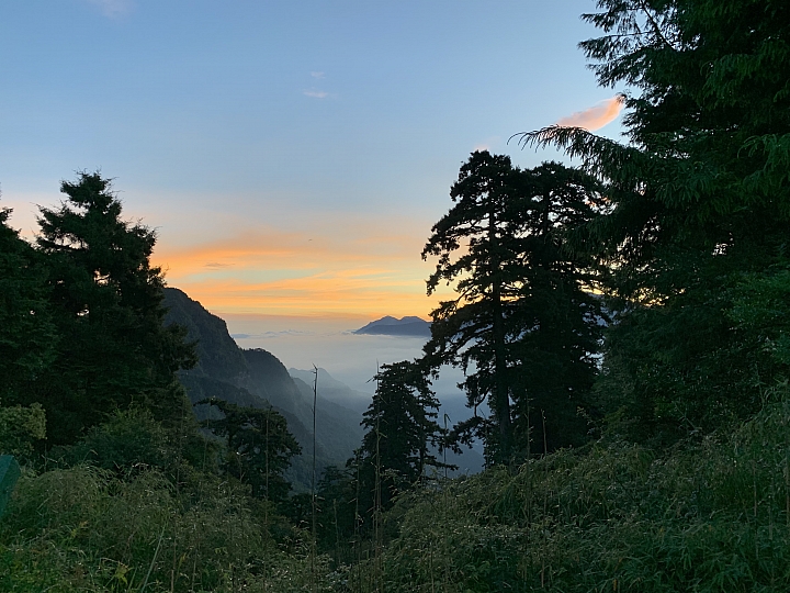 來去匆匆之玉山單攻