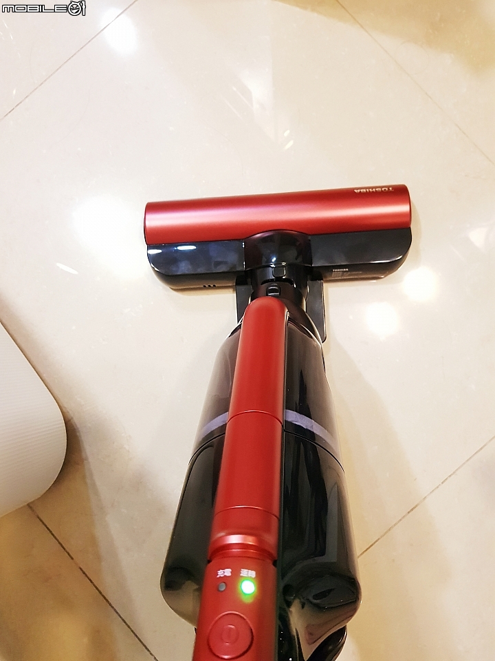 開箱東芝 VC-WL100APT直立手持兩用無線吸塵器