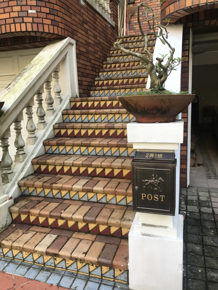 【開箱】~~~~~二手屋翻修-----工業風 自行設計、找工班、監工、驗收