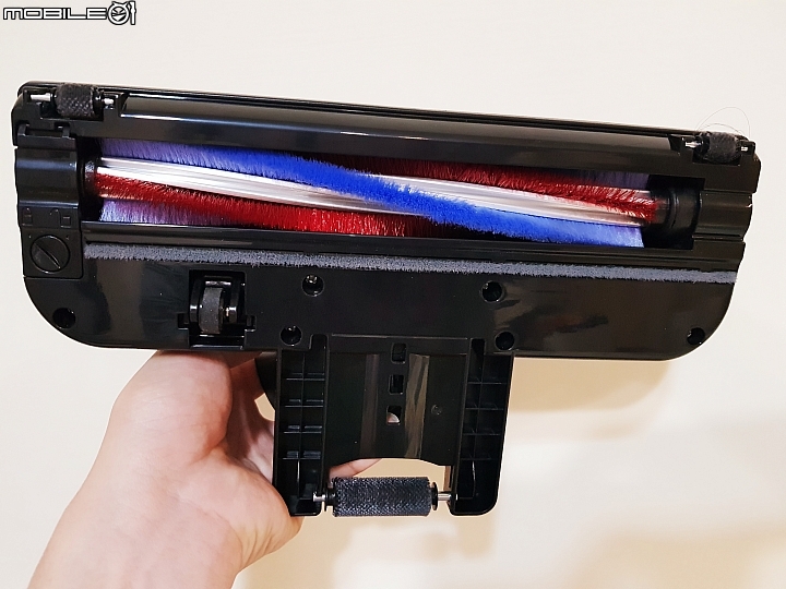 開箱東芝 VC-WL100APT直立手持兩用無線吸塵器
