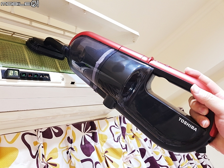開箱東芝 VC-WL100APT直立手持兩用無線吸塵器