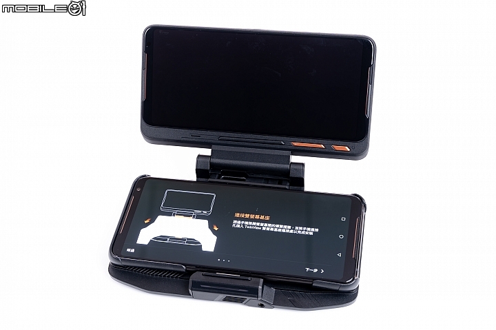 王者風範!ASUS ROG Phone II大全套開箱、初步效能測試