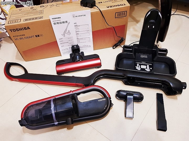 開箱東芝 VC-WL100APT直立手持兩用無線吸塵器